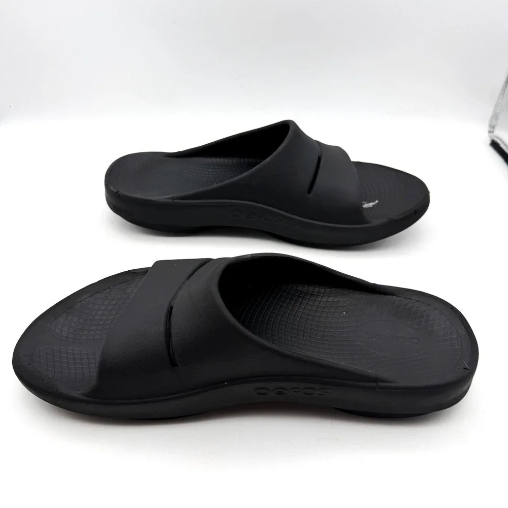 Oofos Black  Recovery Summer Slide Sandals Arch Support Foam Men's 10 Women's 12